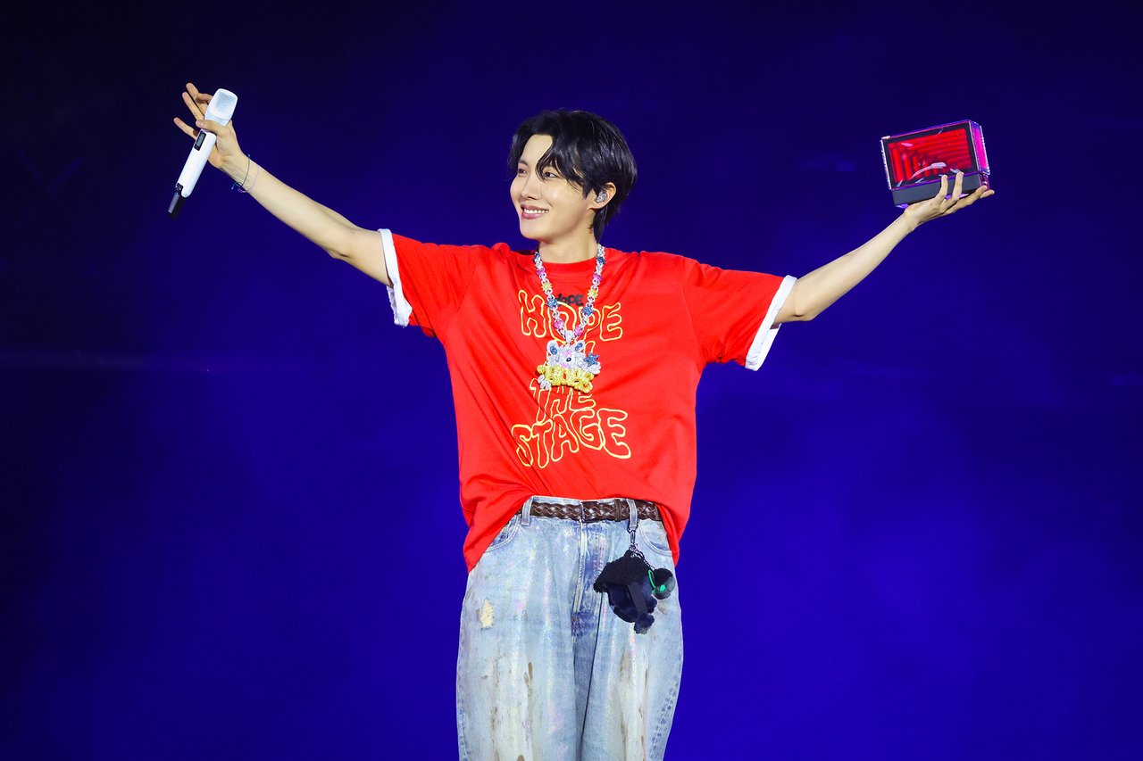 BTS member J-Hope greets fans during his encore solo concert "J-Hope Tour 'Hope on the Stage' Final" at Goyang Sports Complex in Gyeonggi Province in June, 2025. (Big Hit Music)