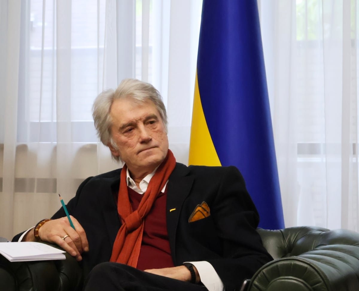 Viktor Yushchenko, former president of Ukraine: 'Dialogue with Putin is a  waste of time' | International | EL PAÍS English